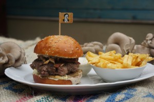 FUNGI BURGER     